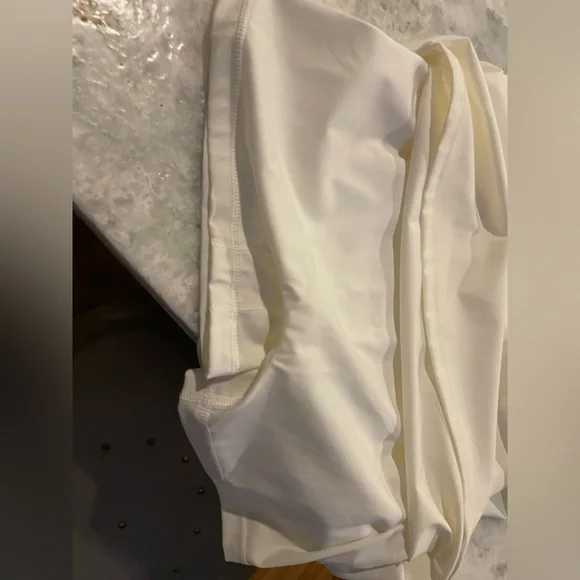 NWT It’s a Vibe Active Dress. Super cute. Shorts w/ pocket underneath - Picture 6 of 11